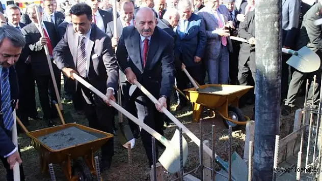 EDİRNE'DE ASKER HASTANESİ ŞEHİTLİĞİ'NİN TEMELİ ATILDI