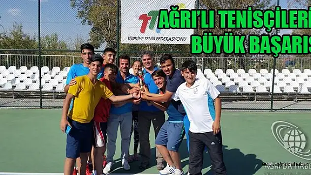 AĞRI'LI TENİSÇİLER DOĞU İLLERİ TAKIM  ŞAMPİYONASINDA 3. OLDU