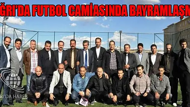 Futbol Camiası ASKF'de Biraraya Gelerek Bayramlaştı