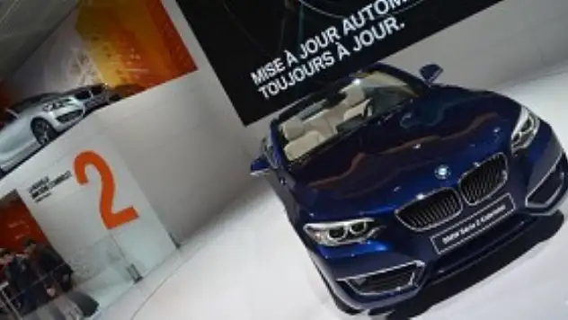 Bmw'den Paris'te İki Dünya Prömiyeri