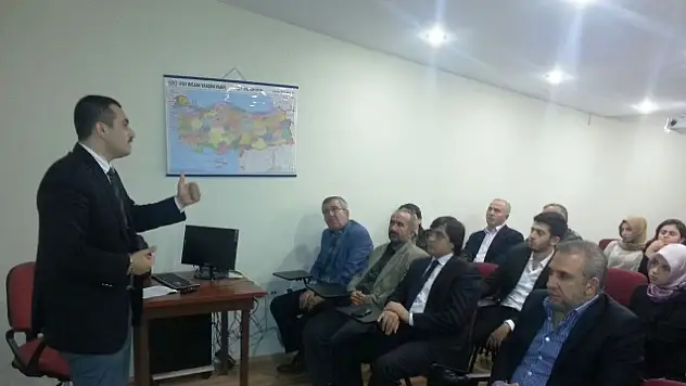 Esat Şanlı: Gençlerde Anlam Boşluğunun Dışa Vurumu Bonzai