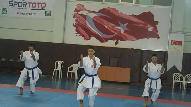 Ağrı İbrahim Çeçen Üniversitesi öğrencisi şampiyonluk kazandı