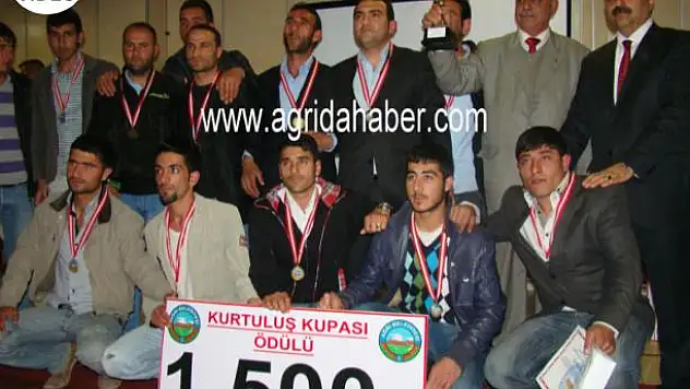 KURTULUŞ KUPASI VE ÖDÜLLERİ VERİLDİ (Video Haber)