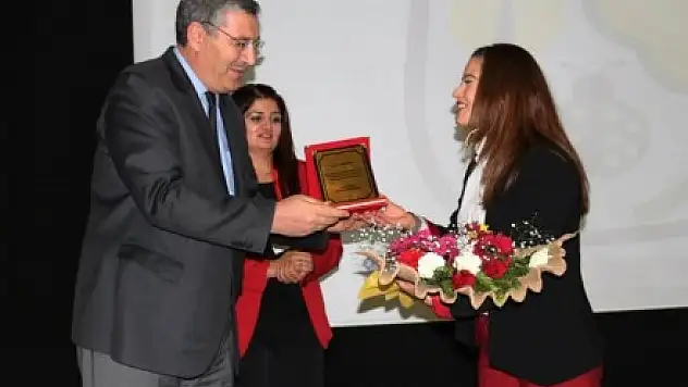 Ağrı'da 'Çocuğumuz Büyürken' Semineri