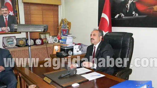 BELEDİYE BAŞKANI HASAN ARSLAN KILIÇDAROĞLUNA DAVA AÇIYOR