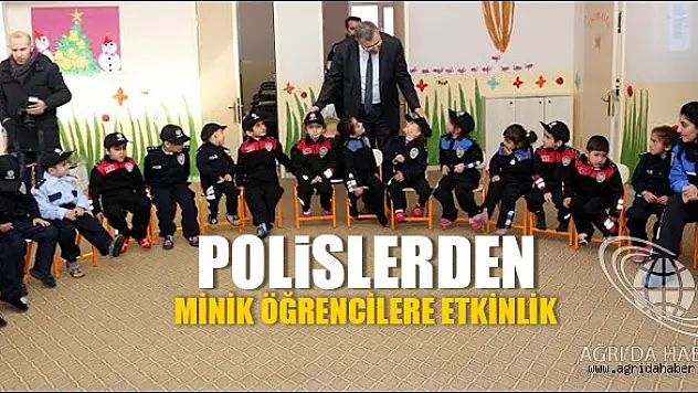 POLİSLERDEN MİNİK ÖĞRENCİLERE ETKİNLİK