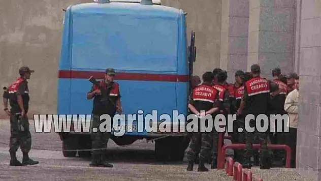 KCK DAVASINDA 5 KİŞİYE 57,5 YIL HAPİS CEZASI VERİLDİ