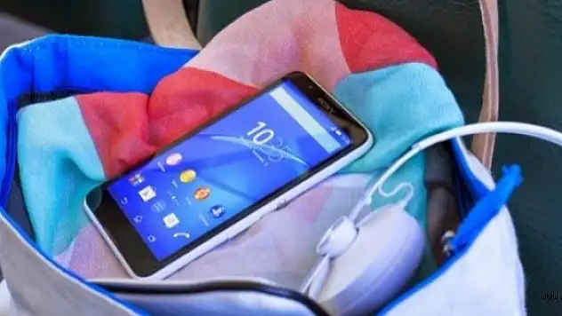 Sony, Uygun Fiyatlı Akıllı Telefonu Xperia E4'ü Duyurdu