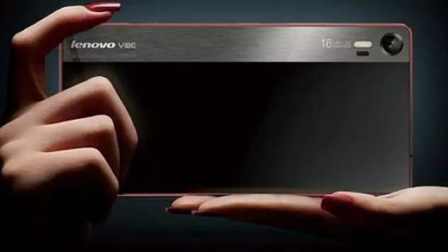 Dünyanın İlk Üçlü LED Flaşlı Akıllı Telefonu: Vibe Shot