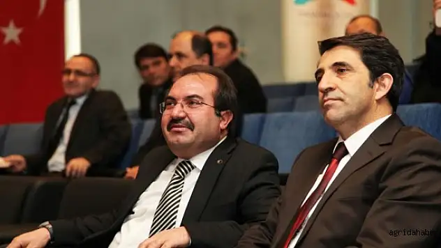 AĞRI İBRAHİM ÇEÇEN ÜNİVERSİTESİNDE SERTİFİKA TÖRENİ