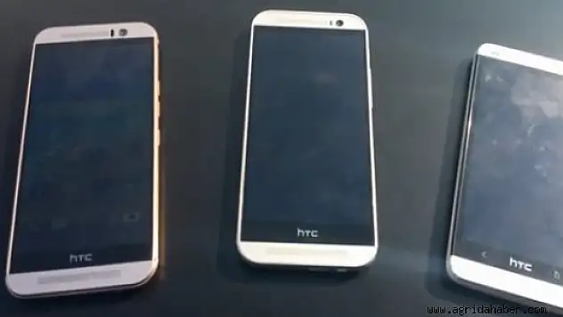 HTC One M9 resmi duvar kağıtları