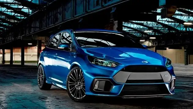 Ford Focus RS ve GT 2015 Cenevre Otomobil Fuarı'nda