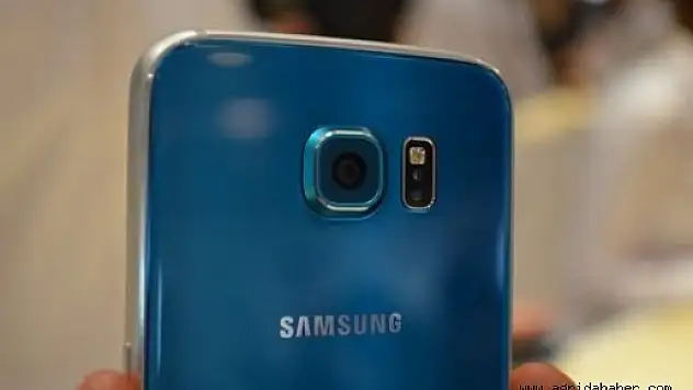 Galaxy S6 ve Galaxy S6 Edge MWC 2015'in yıldızı oldu!