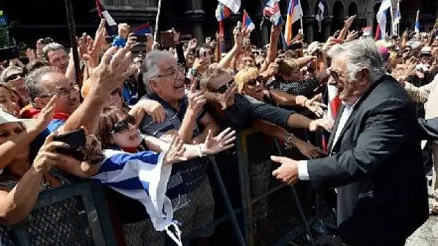 Vosvos'la Geldi Vosvos'la Gitti