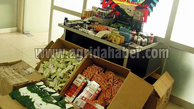 10 BİN ADET KAÇAK ZAYIFLAMA VE CİNSEL İÇERİKLİ HAP ELE GEÇİRİLDİ