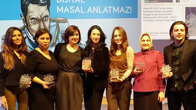 Yıldız Holding markaları IAB Mixx Ödüllerinde 6 ödülle 'Mutlu Anlar' yaşadı