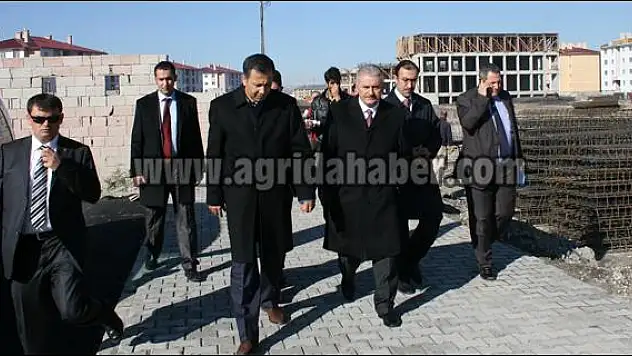 BAKAN YILDIRIM, KENT MERKEZİNDE İNCELEMELERDE BULUNDU