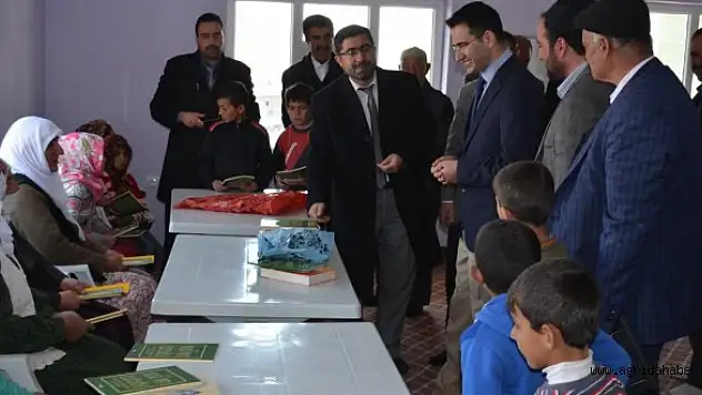 Özalp'ta Kur'an kursu ve taziye evi açıldı
