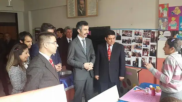 Hamur'da üç boyutlu meteryal sergisi