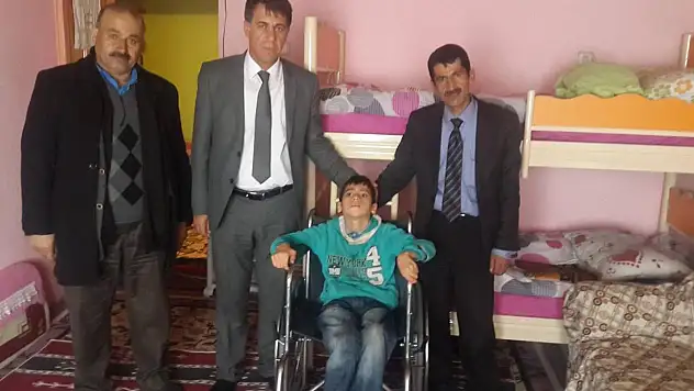 Hamur Belediyesinden engellilere destek