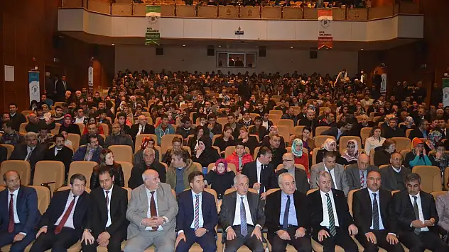 'Bir Destandır Çanakkale' konferansı verildi