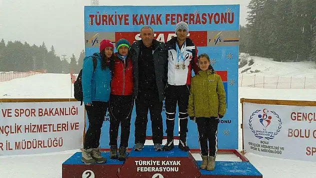 Vanlı kayakçı Ayçiçek Türkiye şampiyonu oldu