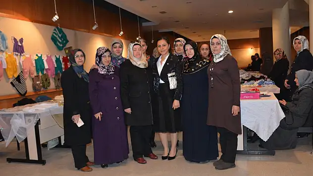Tatvanlı kadınlar ürünleri pazarda satacak