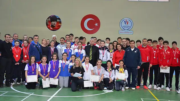 Okullararası Badminton Grup Şampiyonası