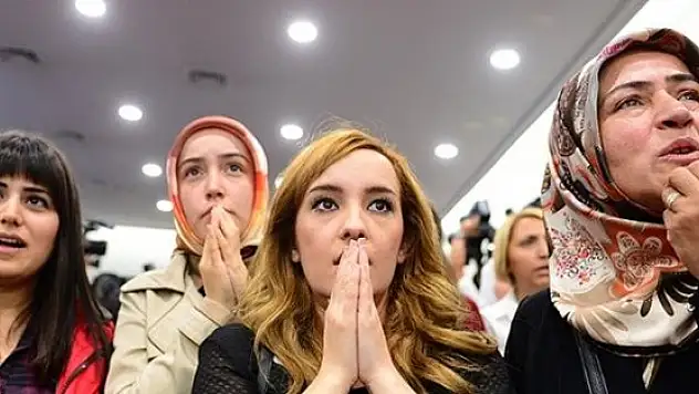 Flaş Haber ! Öğretmen Adaylarına Müjde