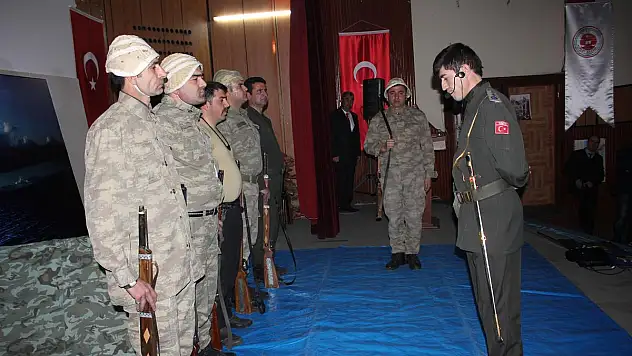 Oltu'da 'Dur Yolcu' sahnelendi