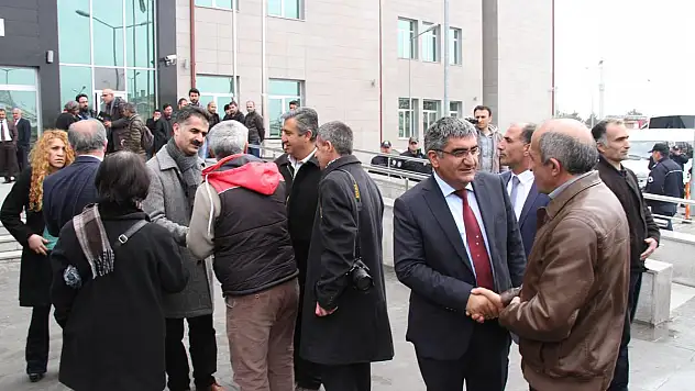 Dernek yöneticisi hakkındaki 'terör örgütü üyeliği' davası