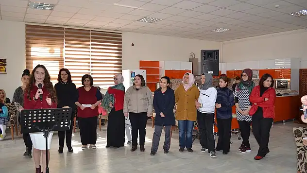 Malatya'da İstiklal Marşı Okuma Yarışması düzenlendi