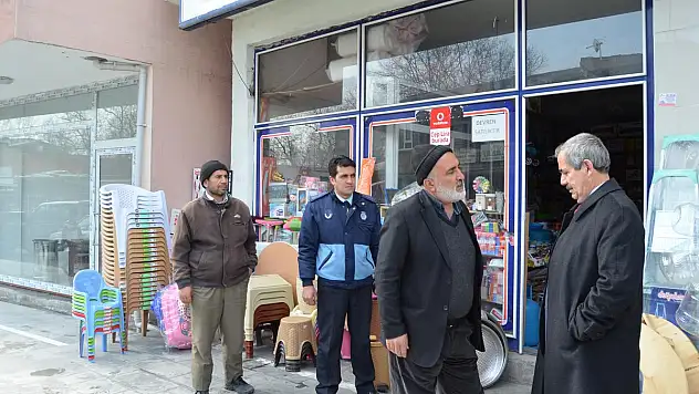 Başkan Gürsoy, esnafı ziyaret etti