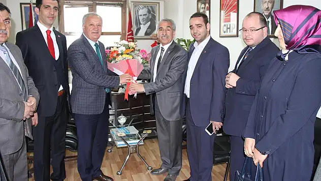 AK Parti İl Başkanı Bulut'tan CHP İl Başkanı Arslan'a ziyaret