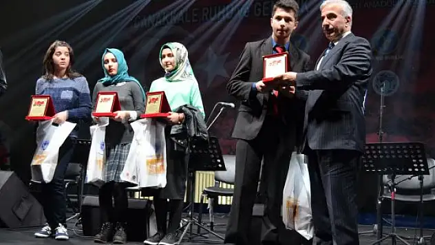 Komposizyon yarışmasında dereceye girenlere ödül verildi