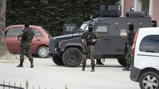 İstanbul Emniyeti'ne Saldırı Girişimi
