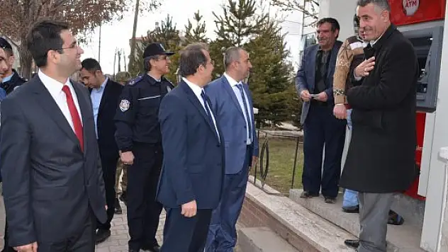 Van Valisi Taşyapan'dan Özalp'e ziyaret