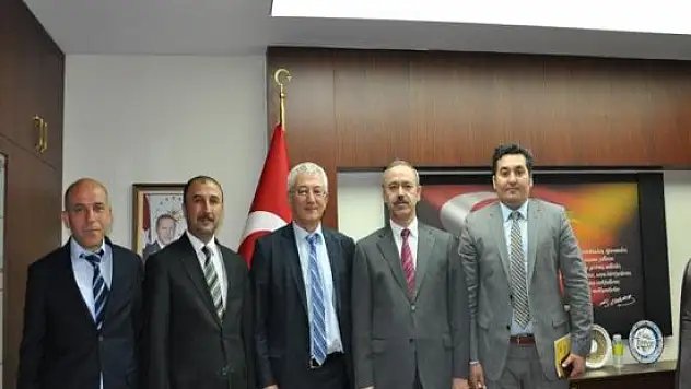 Türkiye Arı Yetiştiricileri Merkez Birliği Başkanı Yılmaz'dan, Vali Büyükersoy'a ziyaret