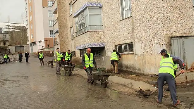 Bitlis Belediyesinden bahar temizliği