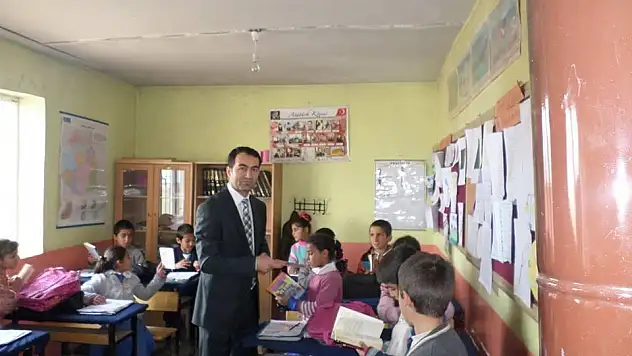 Erciş'te, 'Kitaplarımızı Paylaşıyoruz' Projesi
