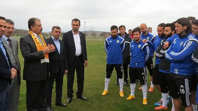 Esnaftan Yeni Malatyaspor'a destek ziyareti