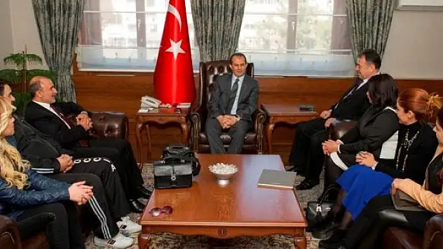 UDAD'tan Vali Taşyapan'a ziyaret