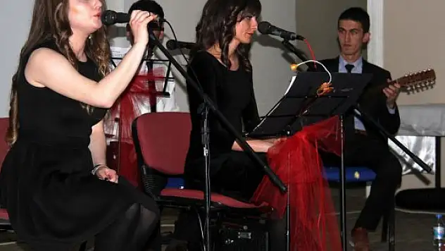 Muradiye, kurtuluşunu konserle kutladı