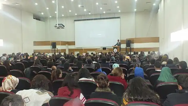 Malazgirt'te eğitim değerlendirme toplantısı