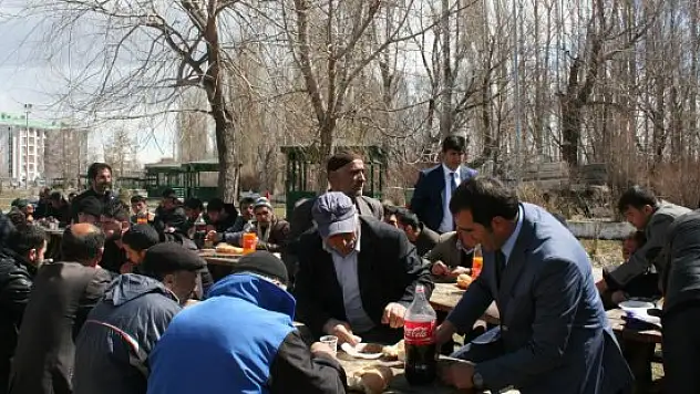 Pasinler'de ağaçlandırma çalışmaları