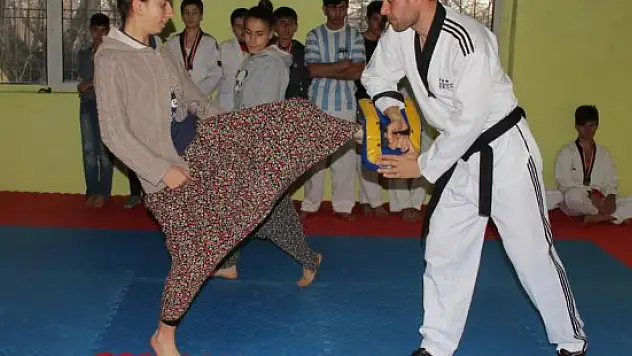 'Şalvarlı tekvandocu'nun hedefi Türkiye şampiyonluğu