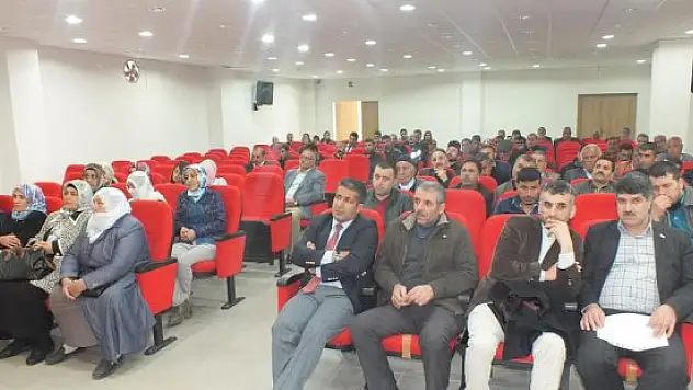 Malazgirt Belediyesinde halk toplantısı düzenlendi