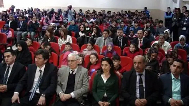 Kağızman'da Ebul Hasan Harakani anıldı