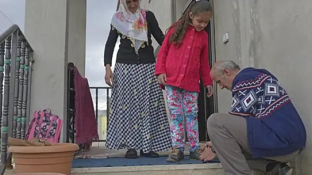 Kemikleri eriyen kardeşlerden yardım çağrısı