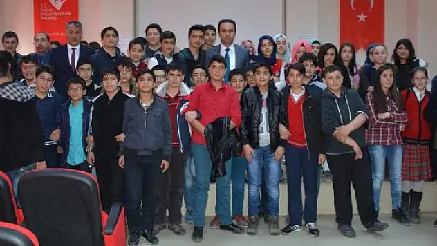 Kaymakam Erkan, kariyer günlerine konuk oldu